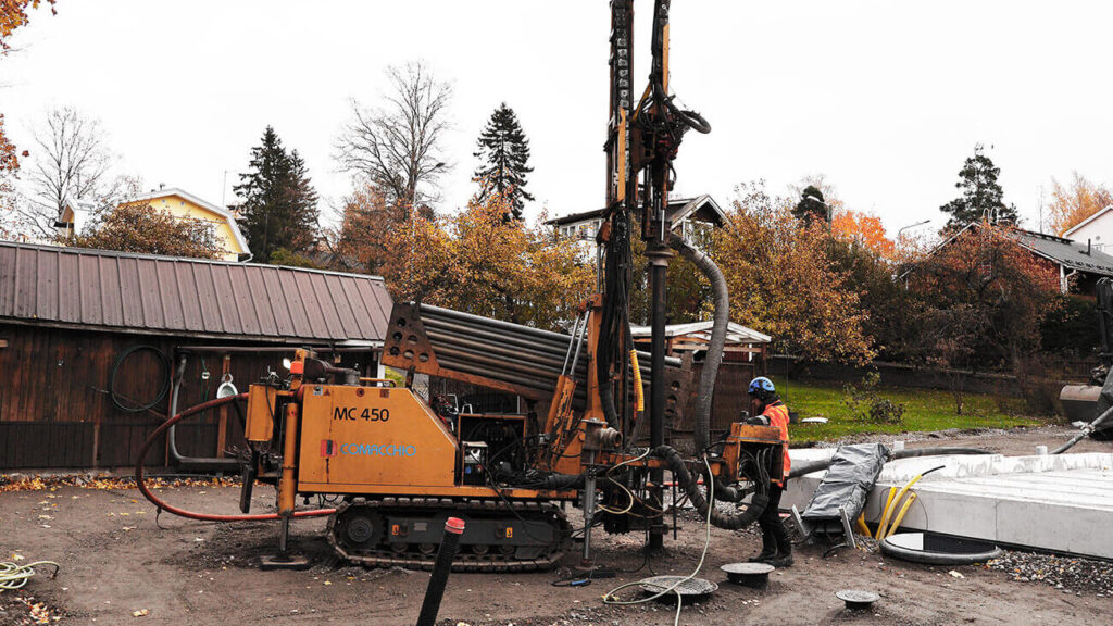 Maalämpökaivon poraus