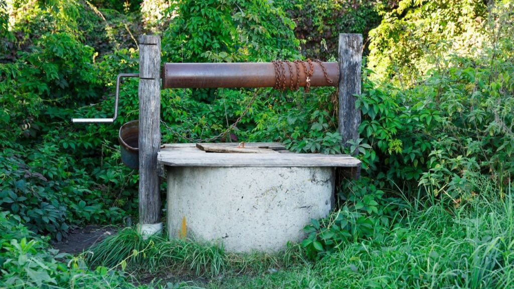 Kaivohuolto - Paljonko maksaa vesikaivon huolto?